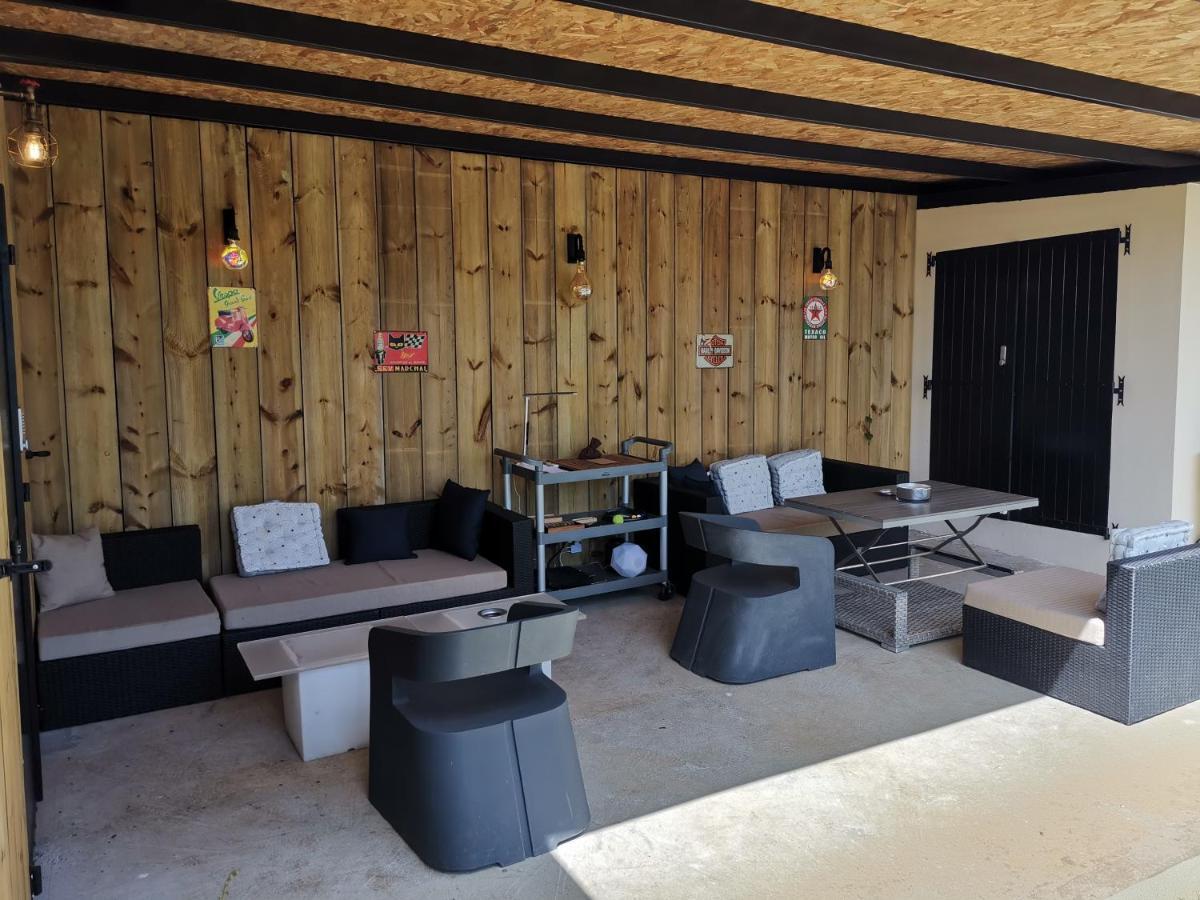 لو تامبون Hostal 170 Room 15 Service Appartement المظهر الخارجي الصورة