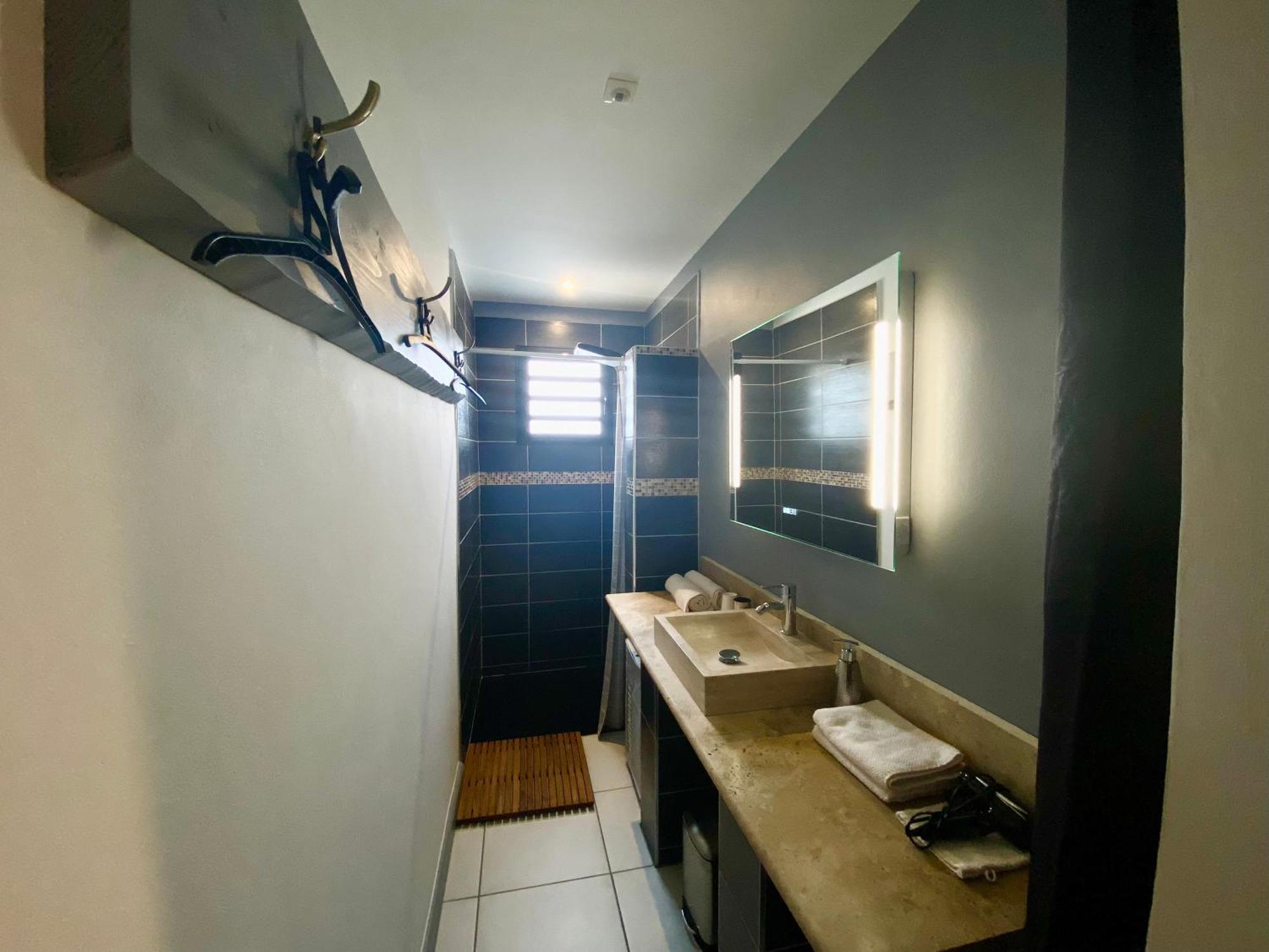 لو تامبون Hostal 170 Room 15 Service Appartement المظهر الخارجي الصورة